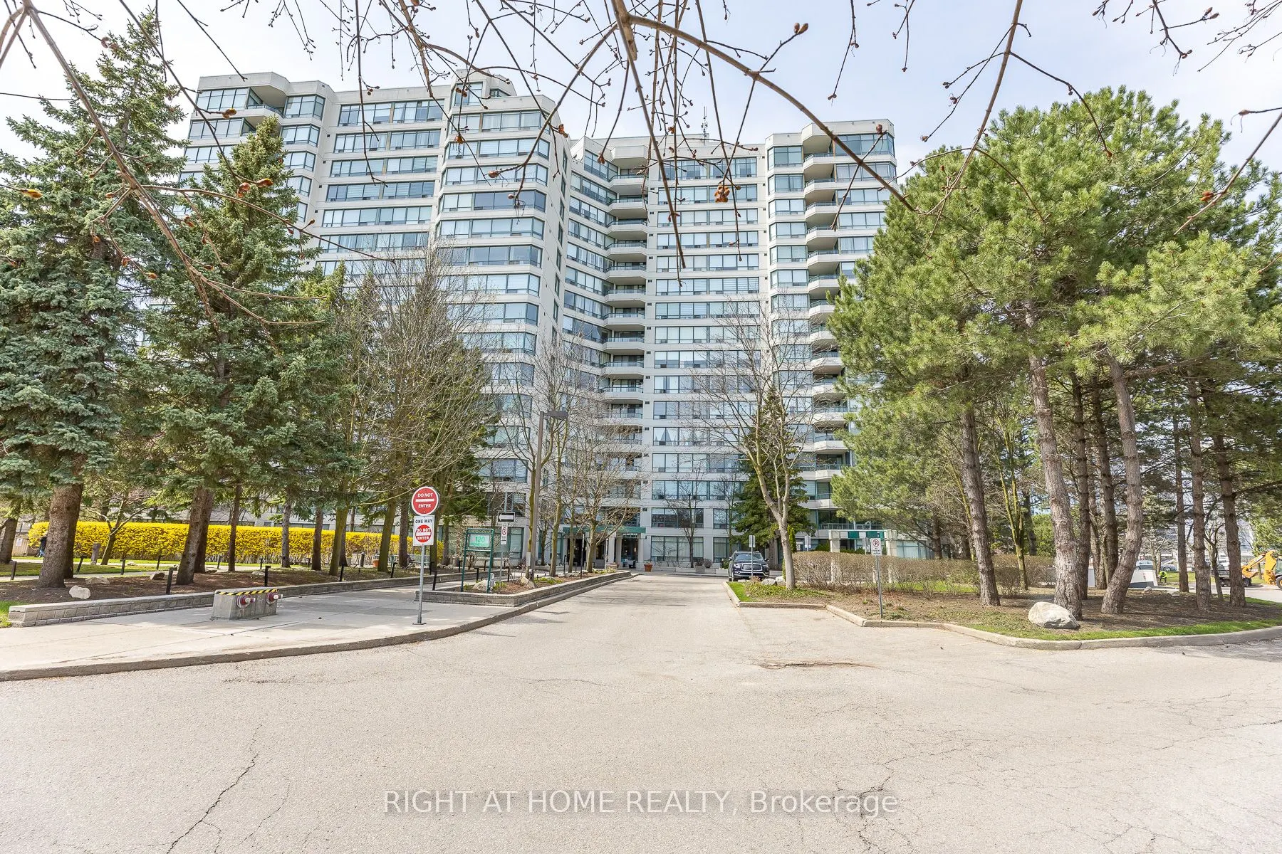 120 Promenade Circle #1001