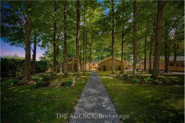 23 Cedarwood Crescent