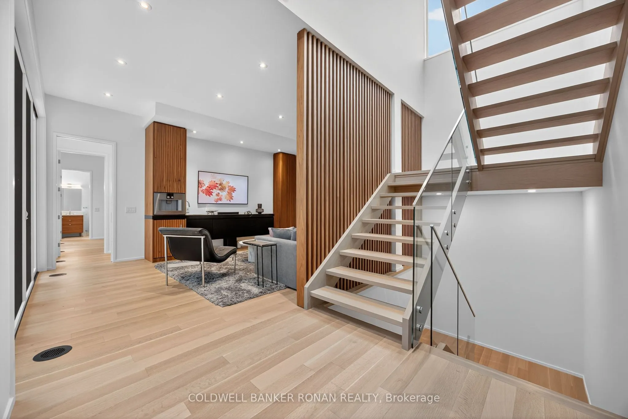 9 Gray Avenue