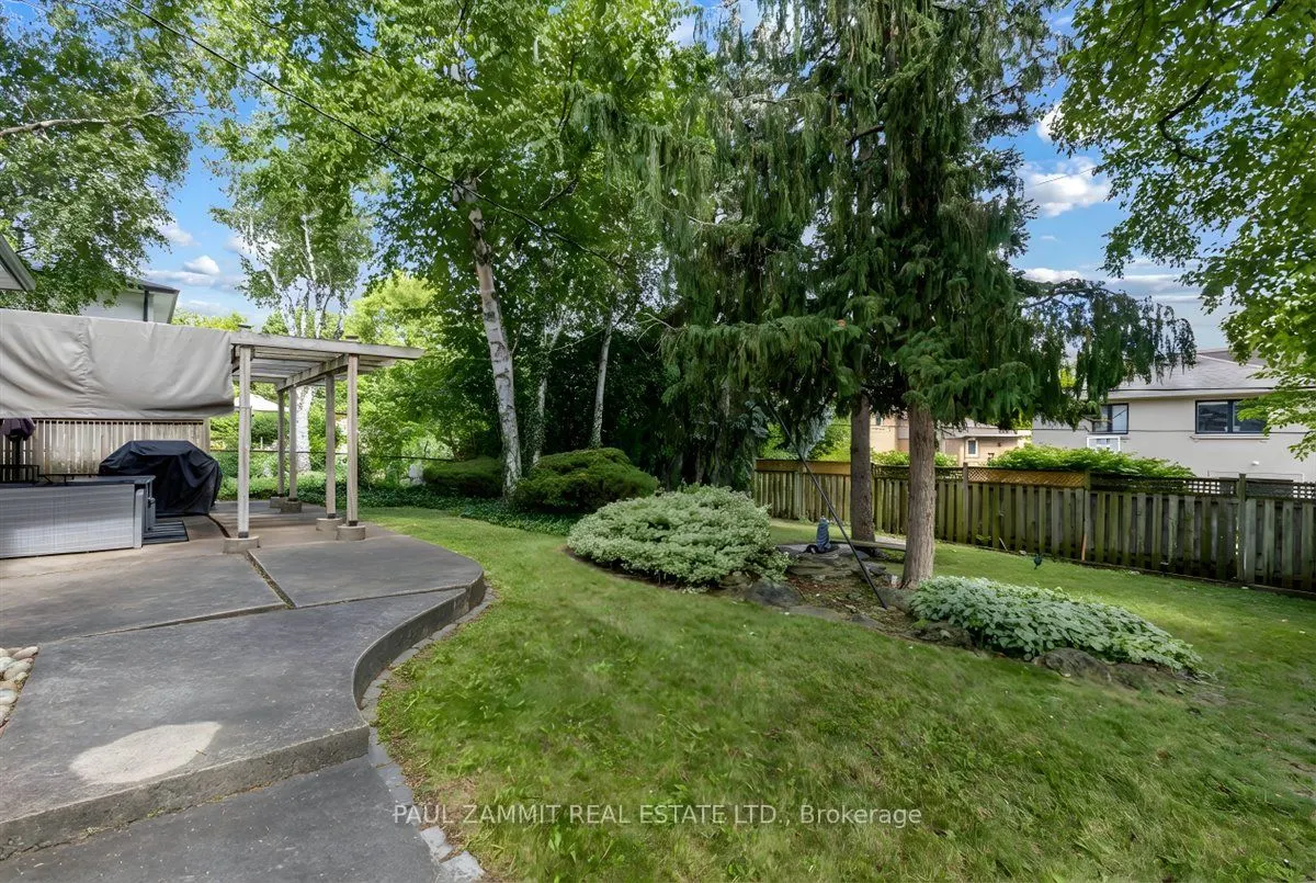 47 Ladyslipper Court