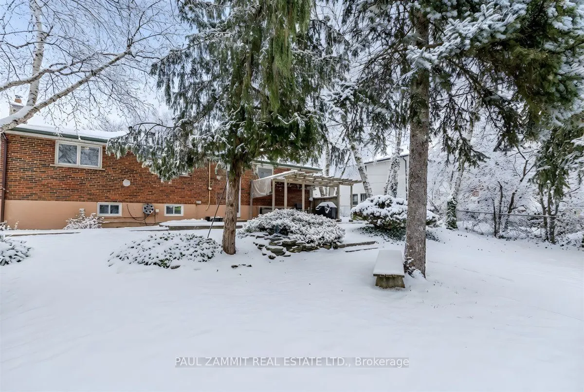 47 Ladyslipper Court