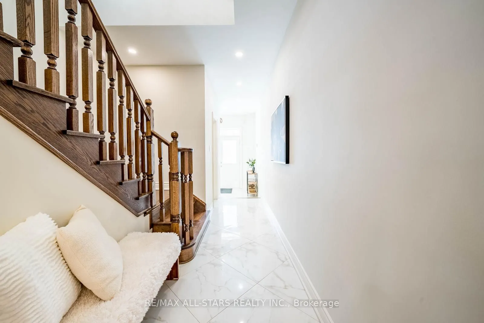 170 Fallharvest Way