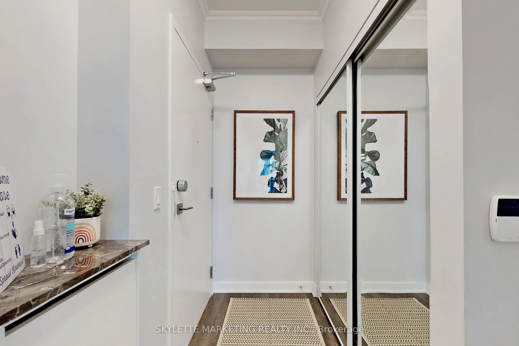 75 Oneida Crescent #410