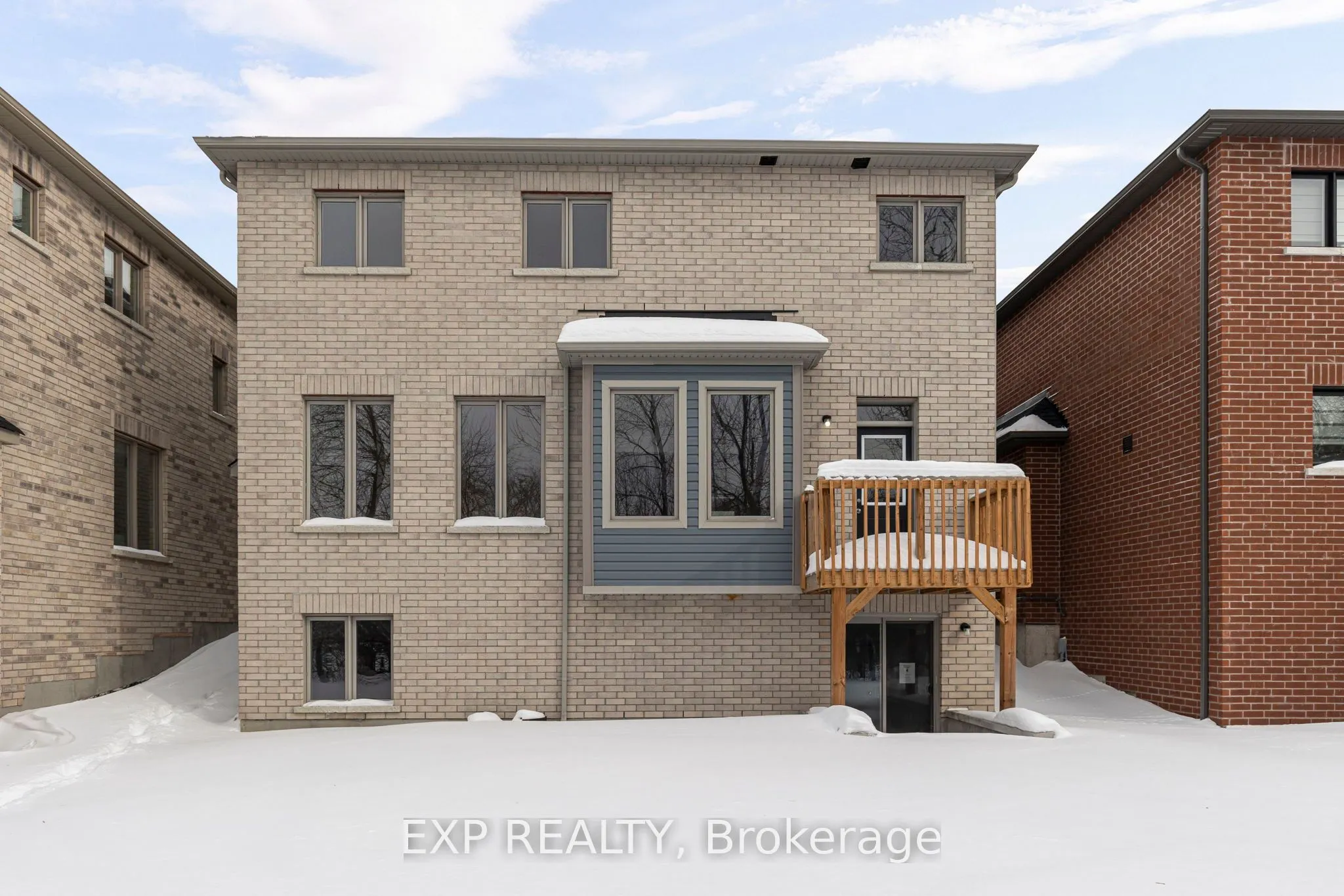 52 Baycroft Boulevard