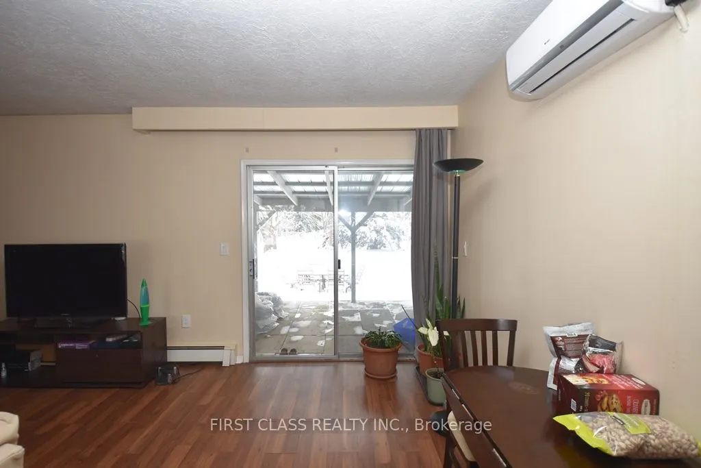 5373 Aurora Road