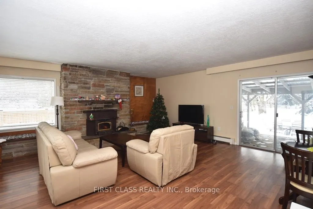 5373 Aurora Road