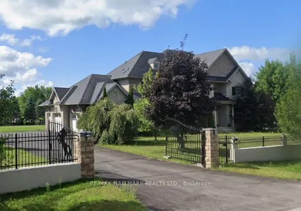 43 Grayfield Drive