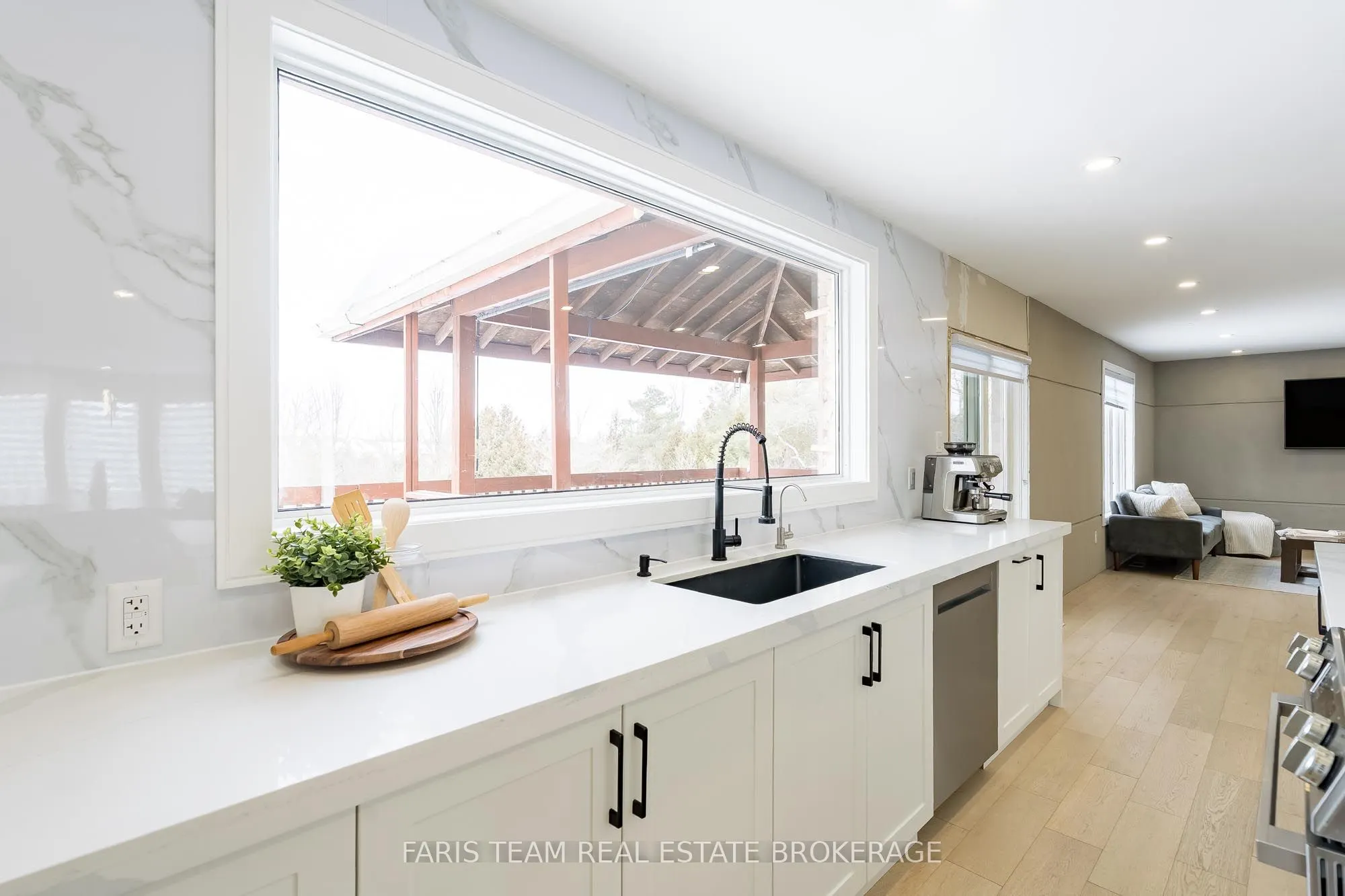 7 Golfview Boulevard