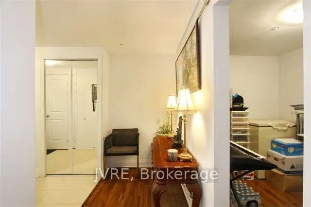 12 Woodstream Boulevard #107