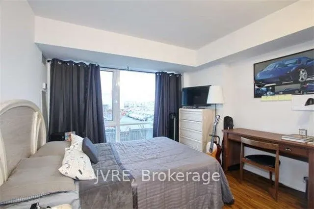 12 Woodstream Boulevard #107