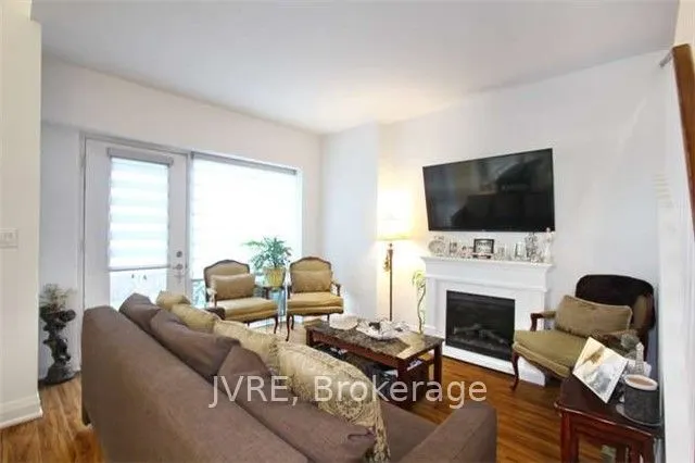 12 Woodstream Boulevard #107
