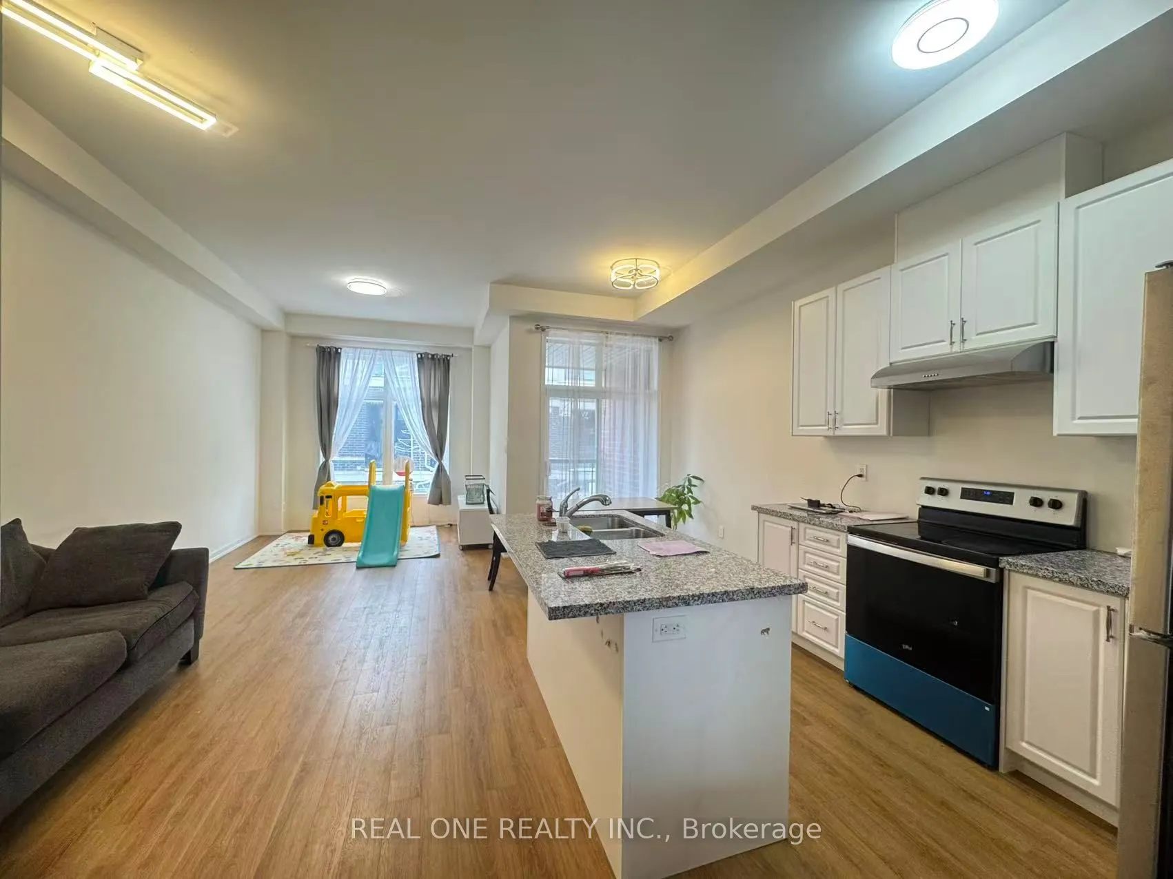 22 Andalusia Lane