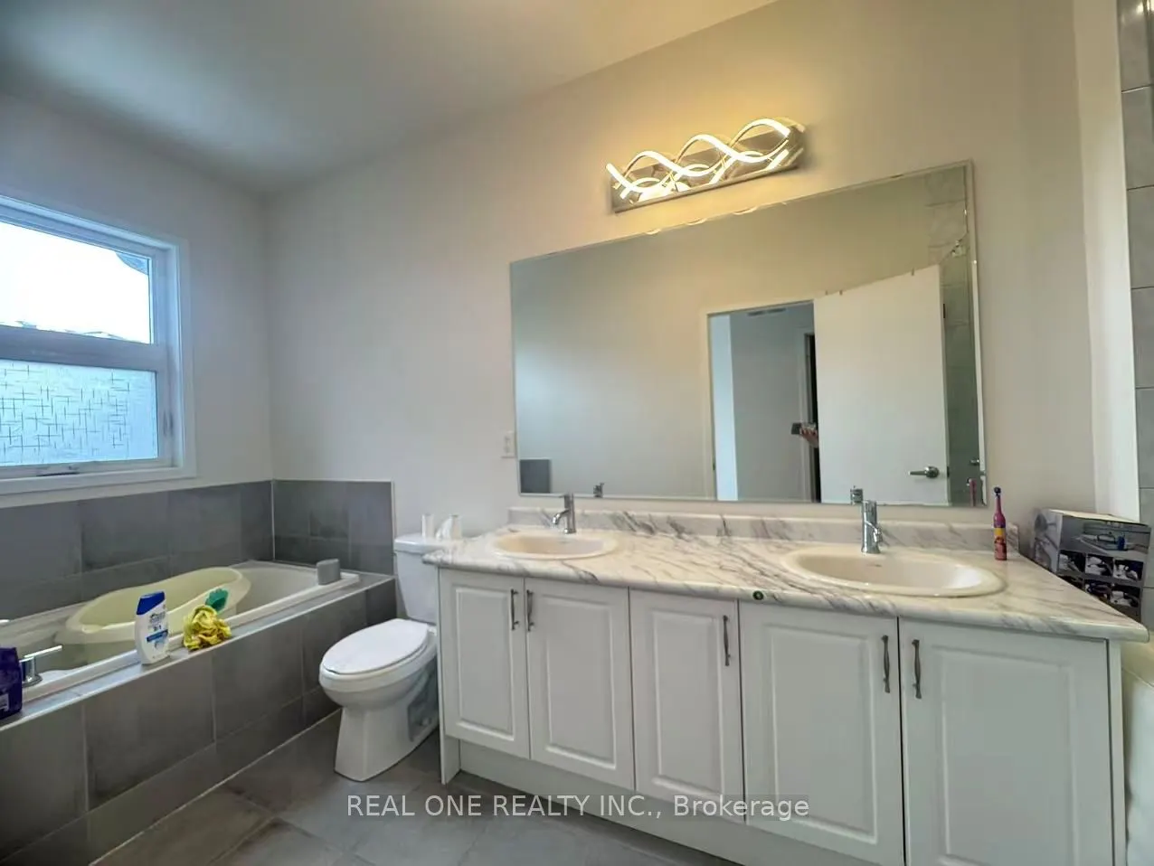 22 Andalusia Lane