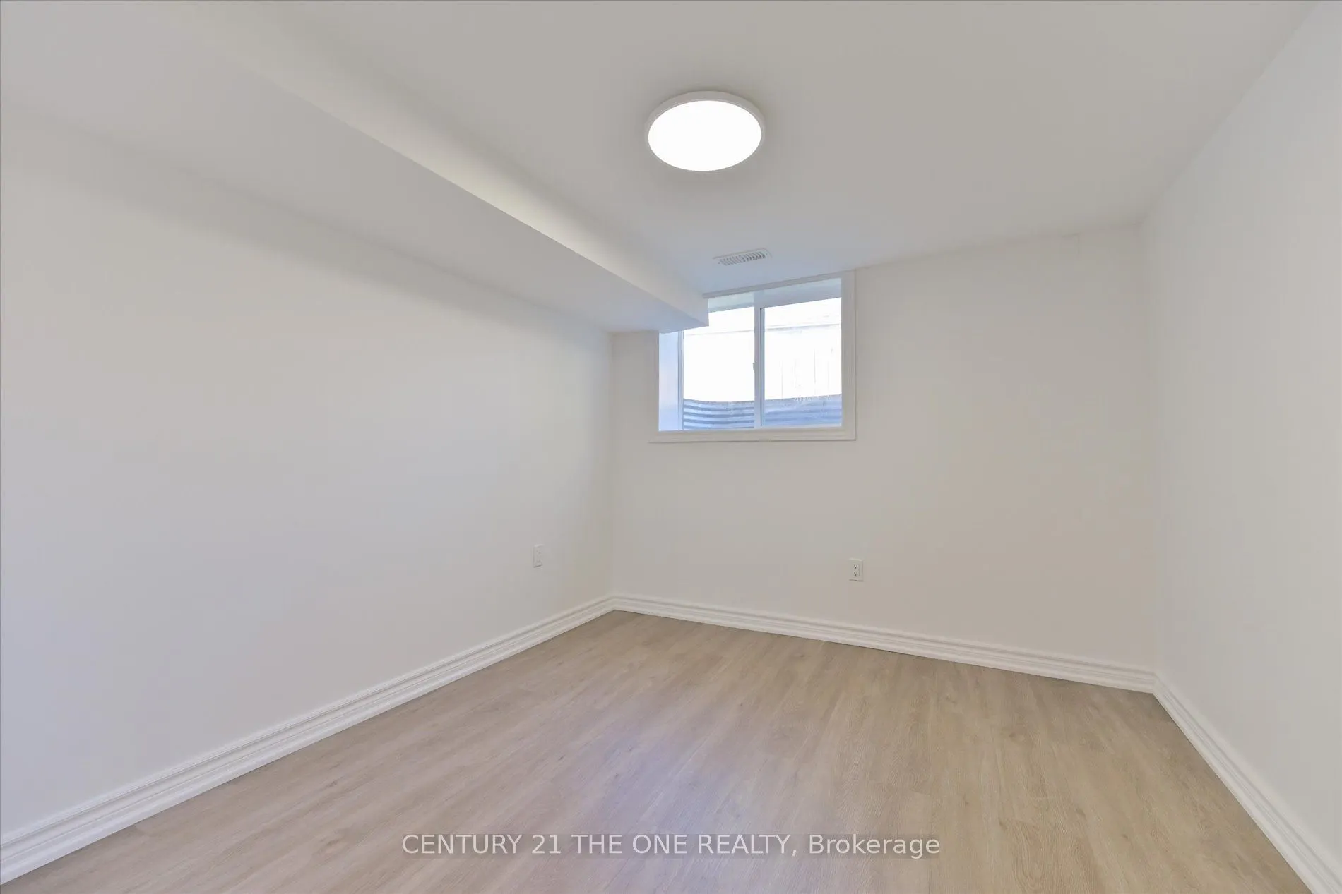 421 Browndale Crescent #Basement