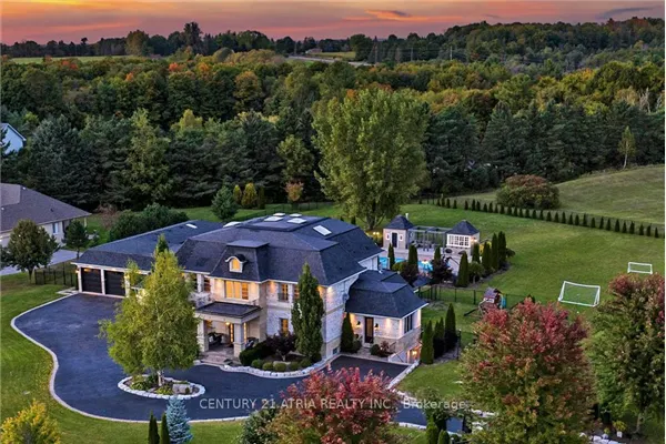 111 Lake Woods Drive