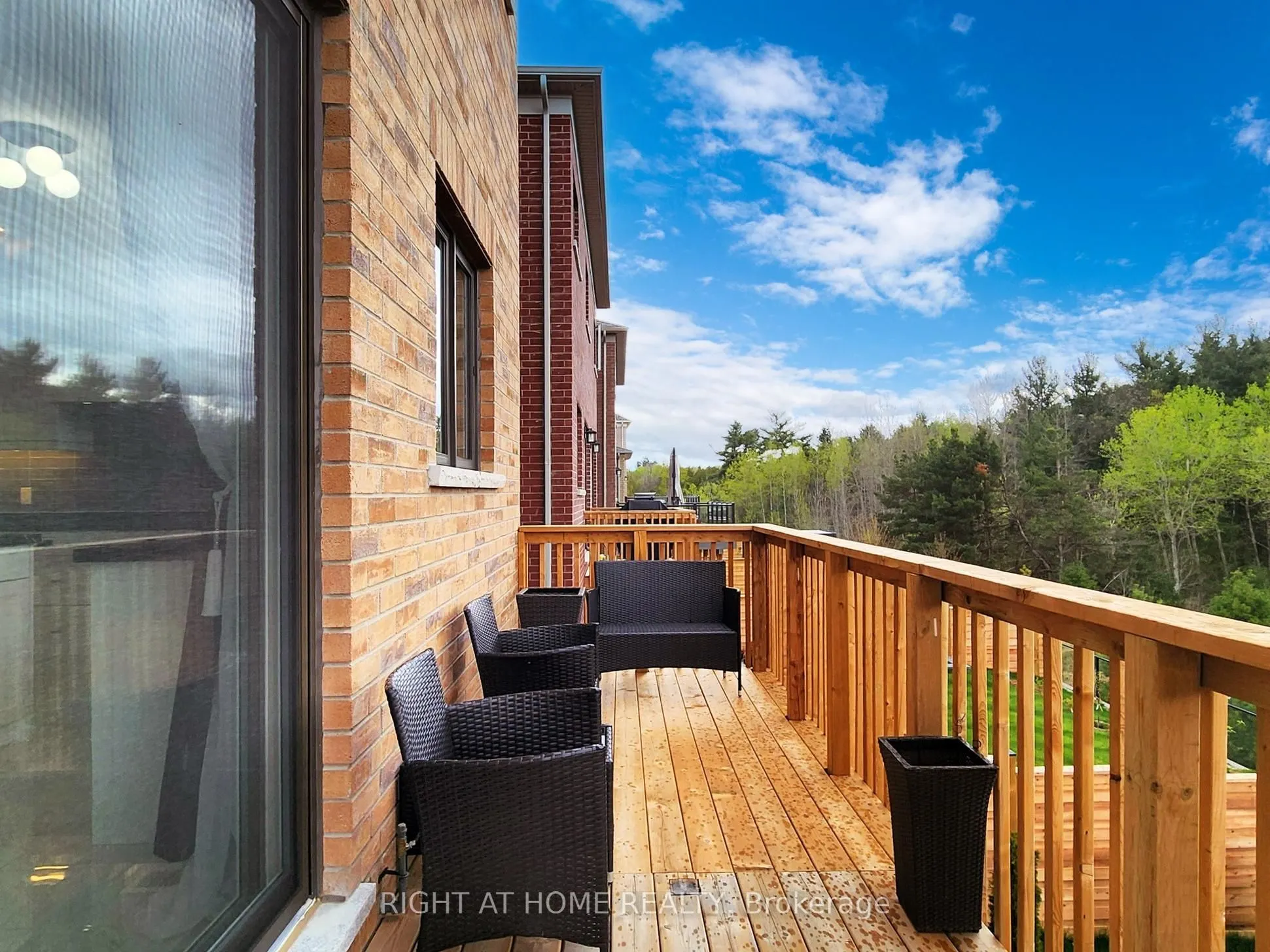 216 Sunset Vista Court E