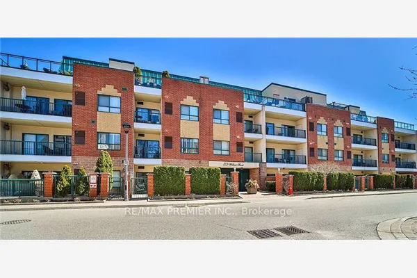 33 Wallace Street #115