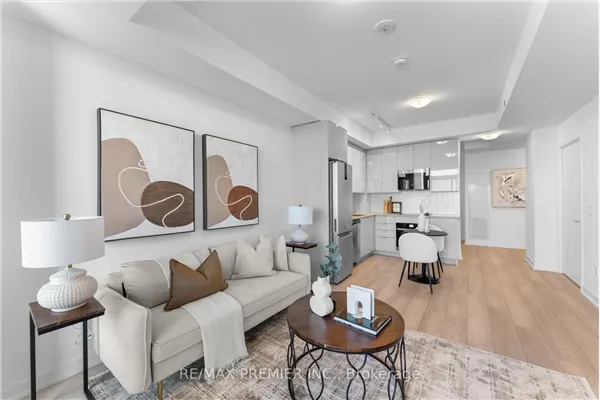 10 Abeja Street #2617