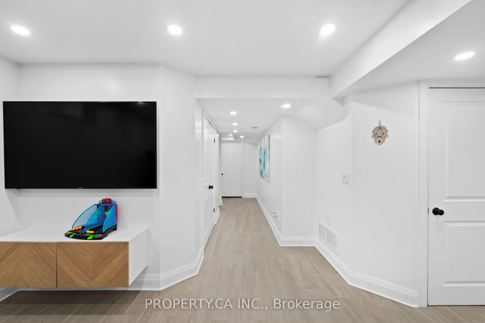44 Andrew Hill Drive