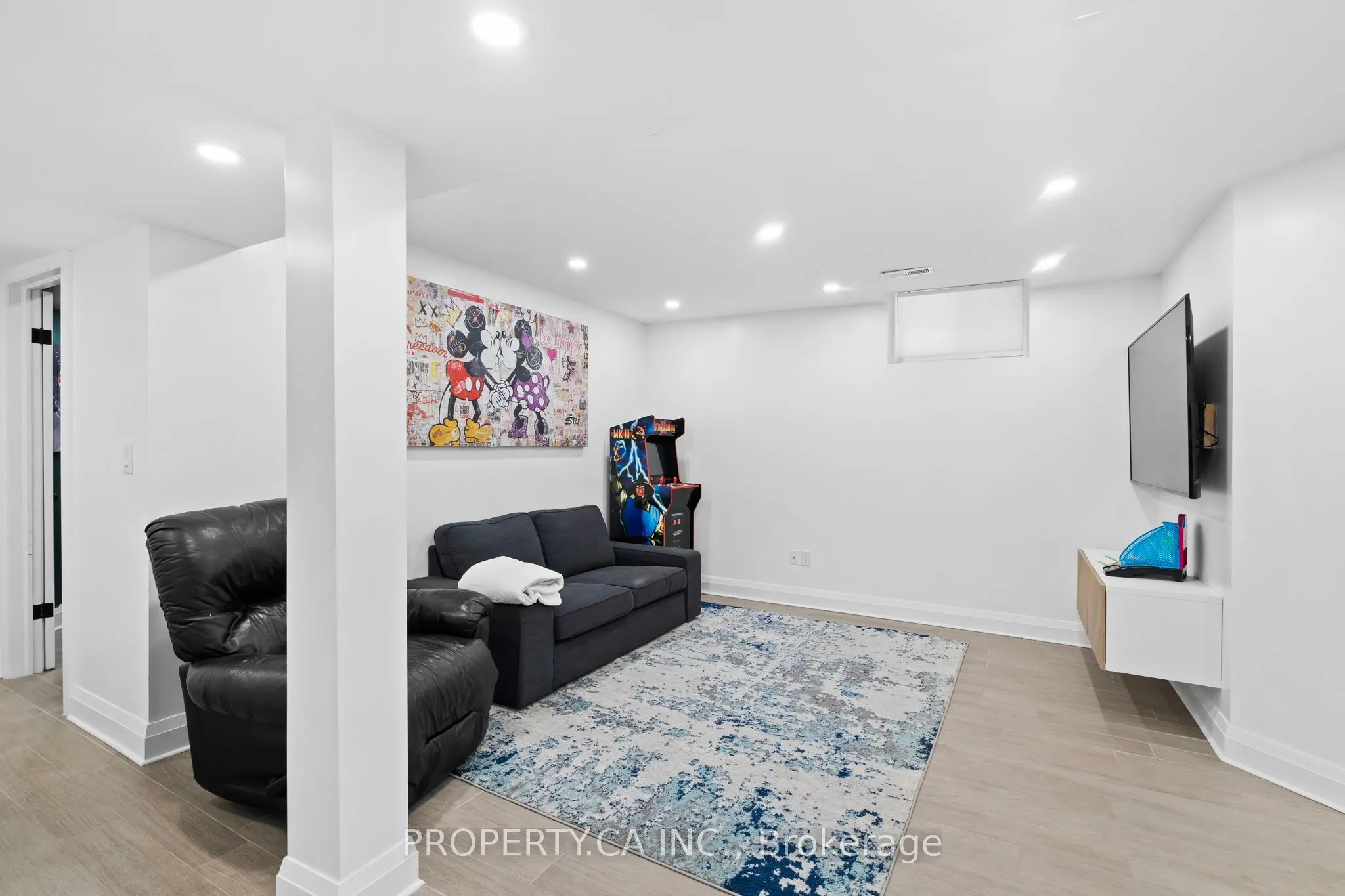 44 Andrew Hill Drive