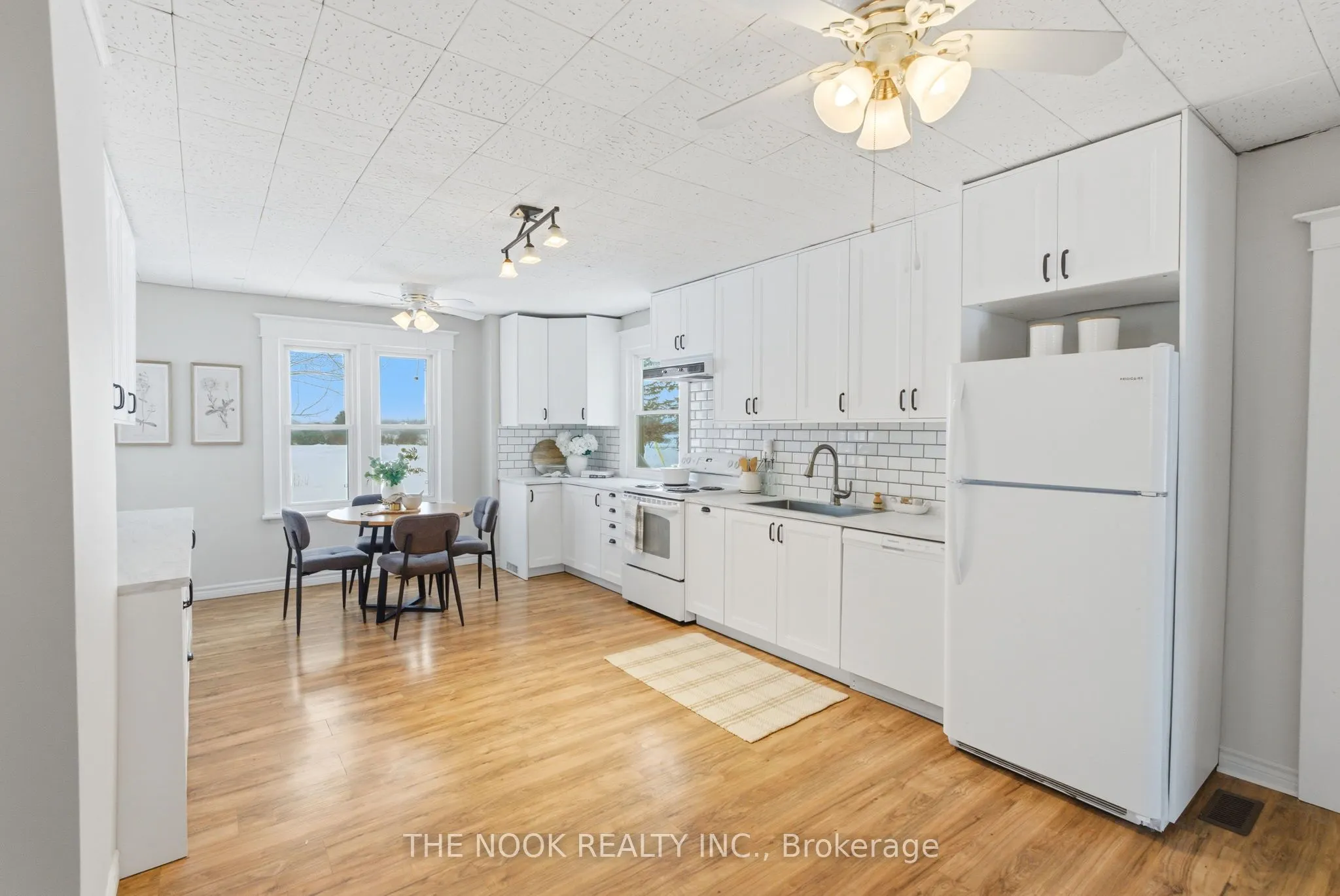 1245 Concession 3 Road
