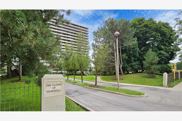 8111 Yonge Street #905