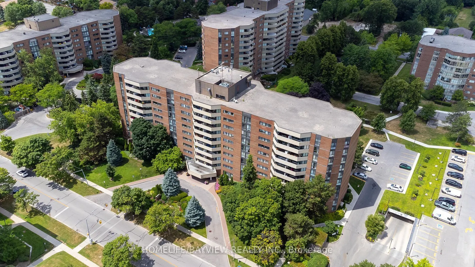 40 Baif Boulevard #406