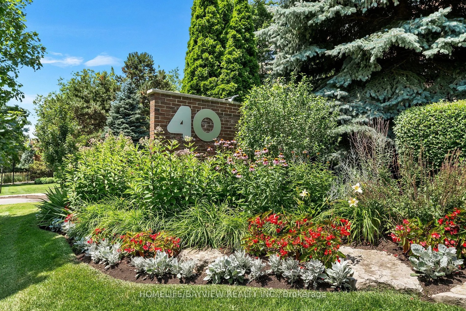 40 Baif Boulevard #406