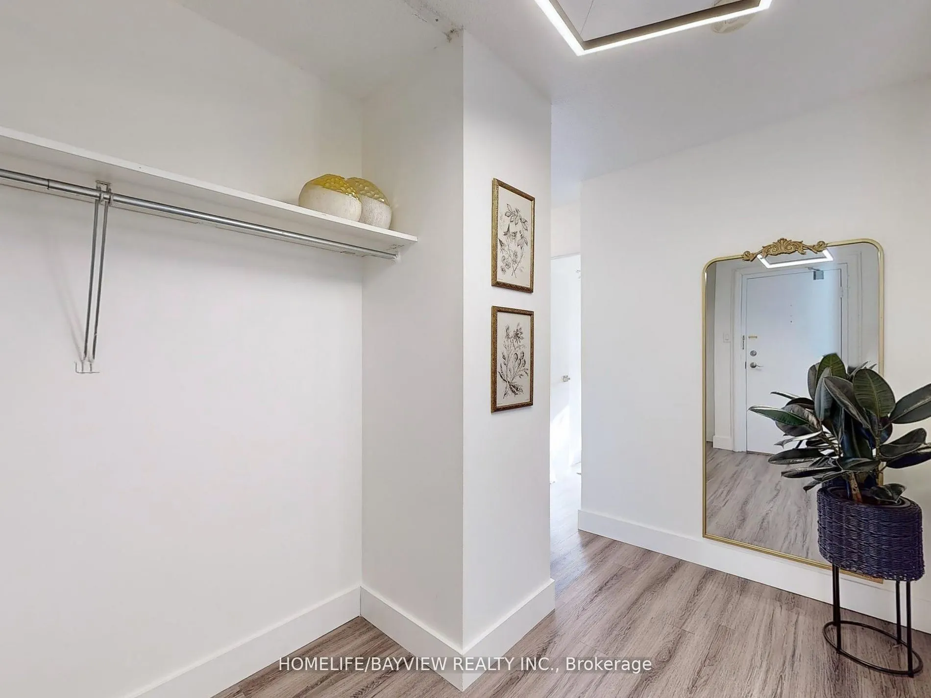 40 Baif Boulevard #406