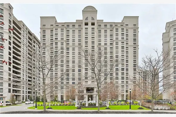 9245 Jane Street #406