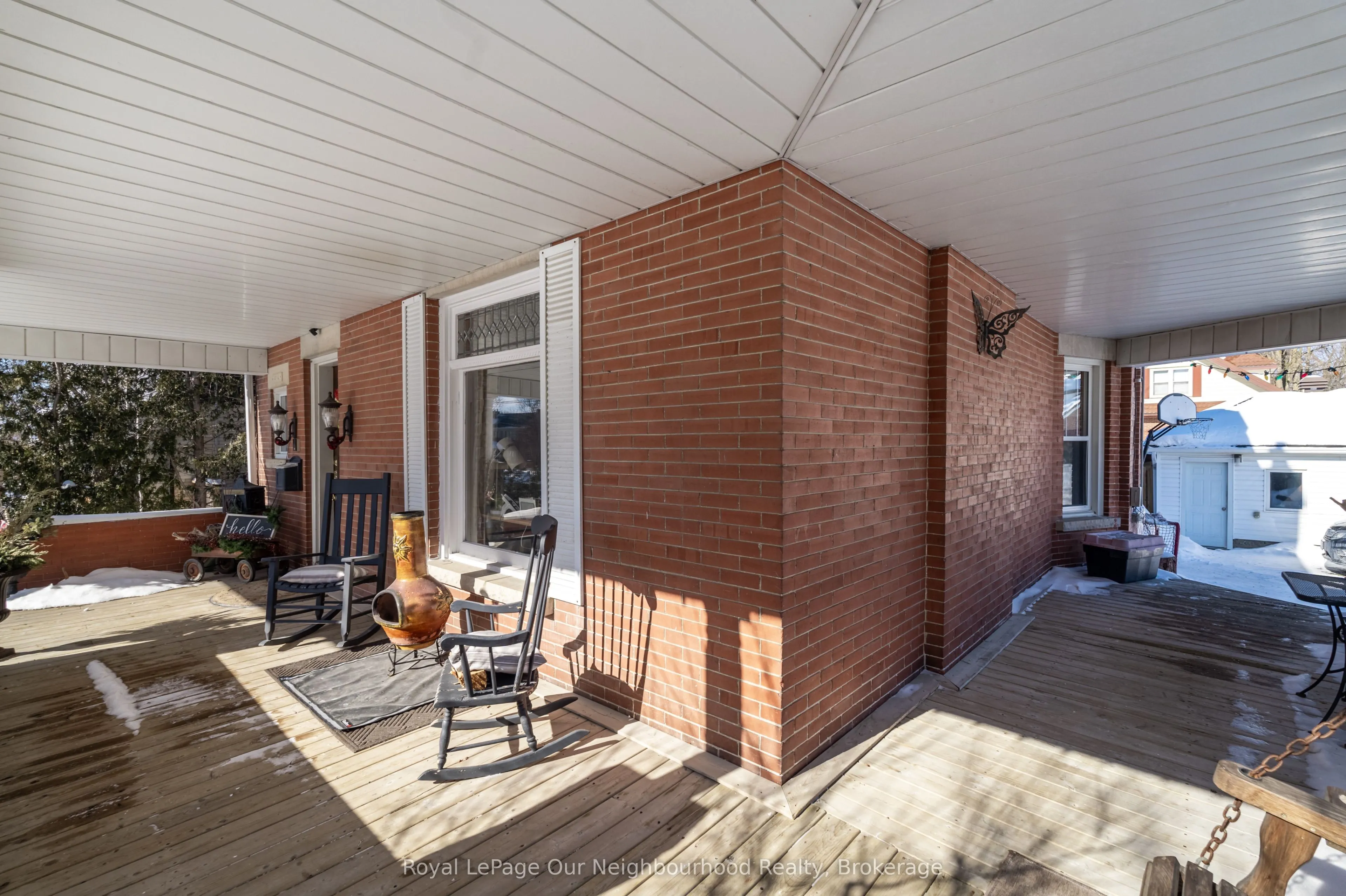 6038 Main Street