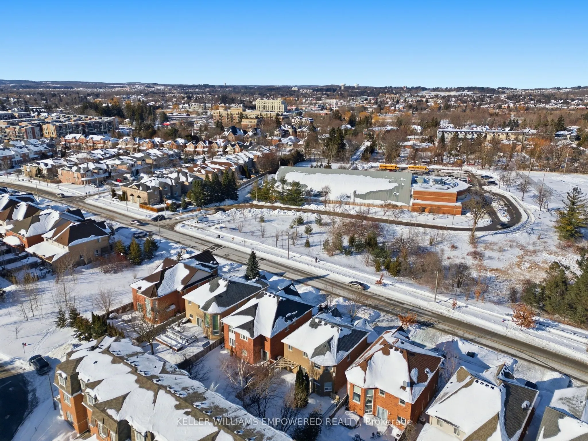81 Old Colony Road