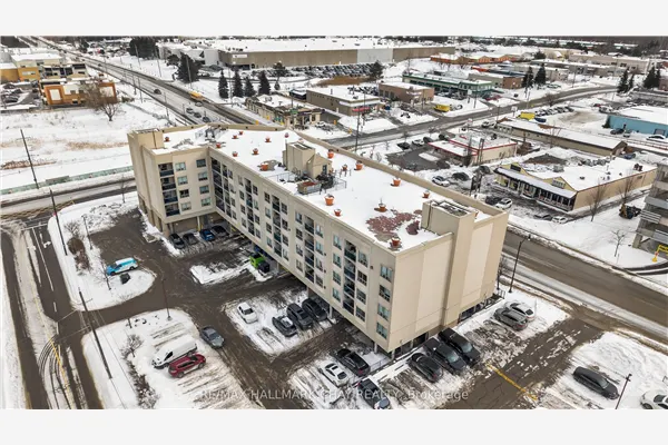 160 Wellington Street E #508