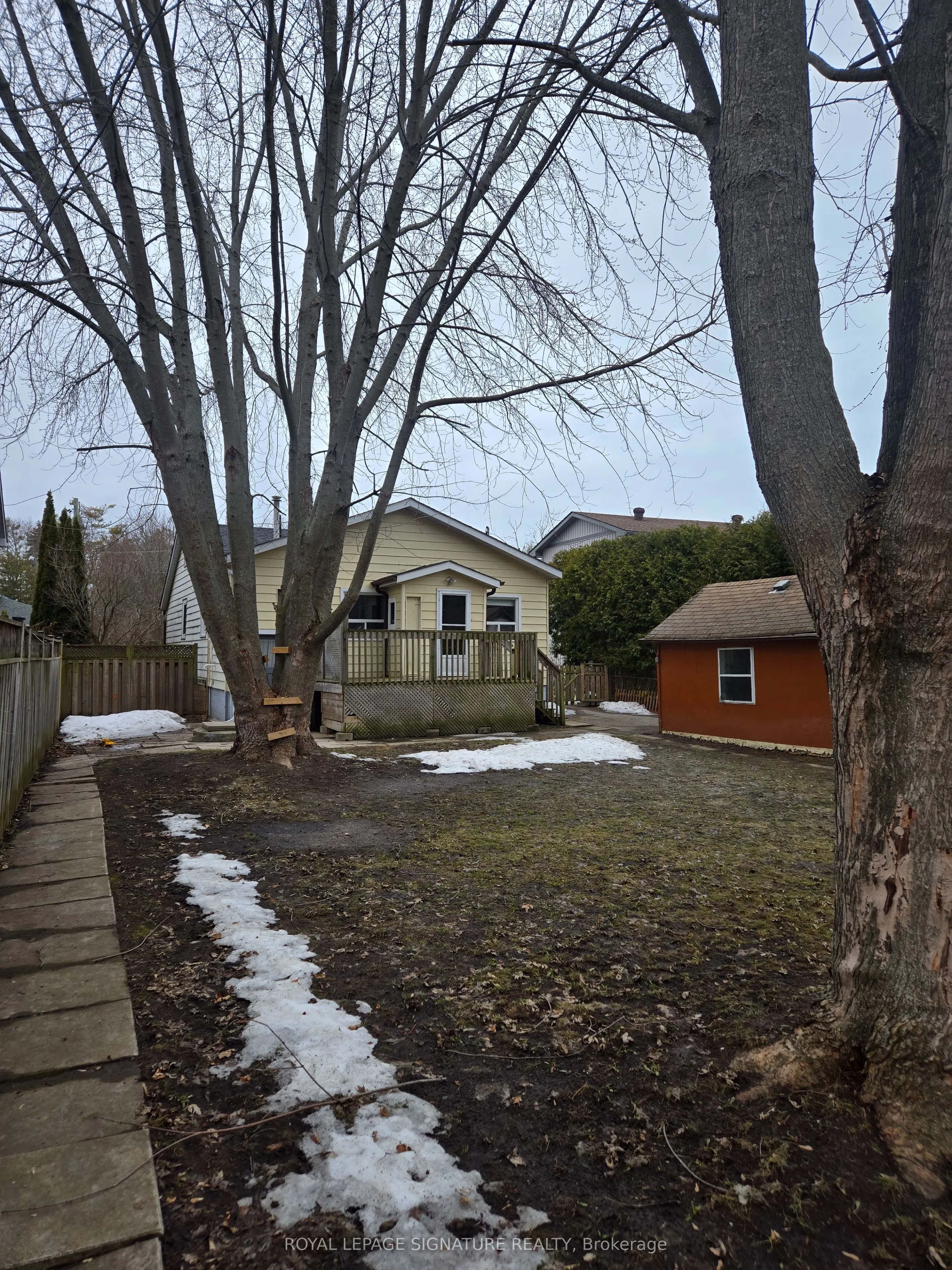 54 Farley Circle
