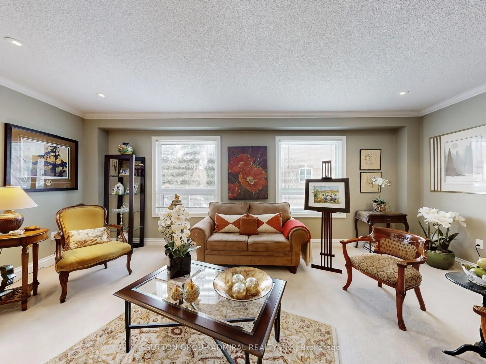 105 Leah Crescent #105