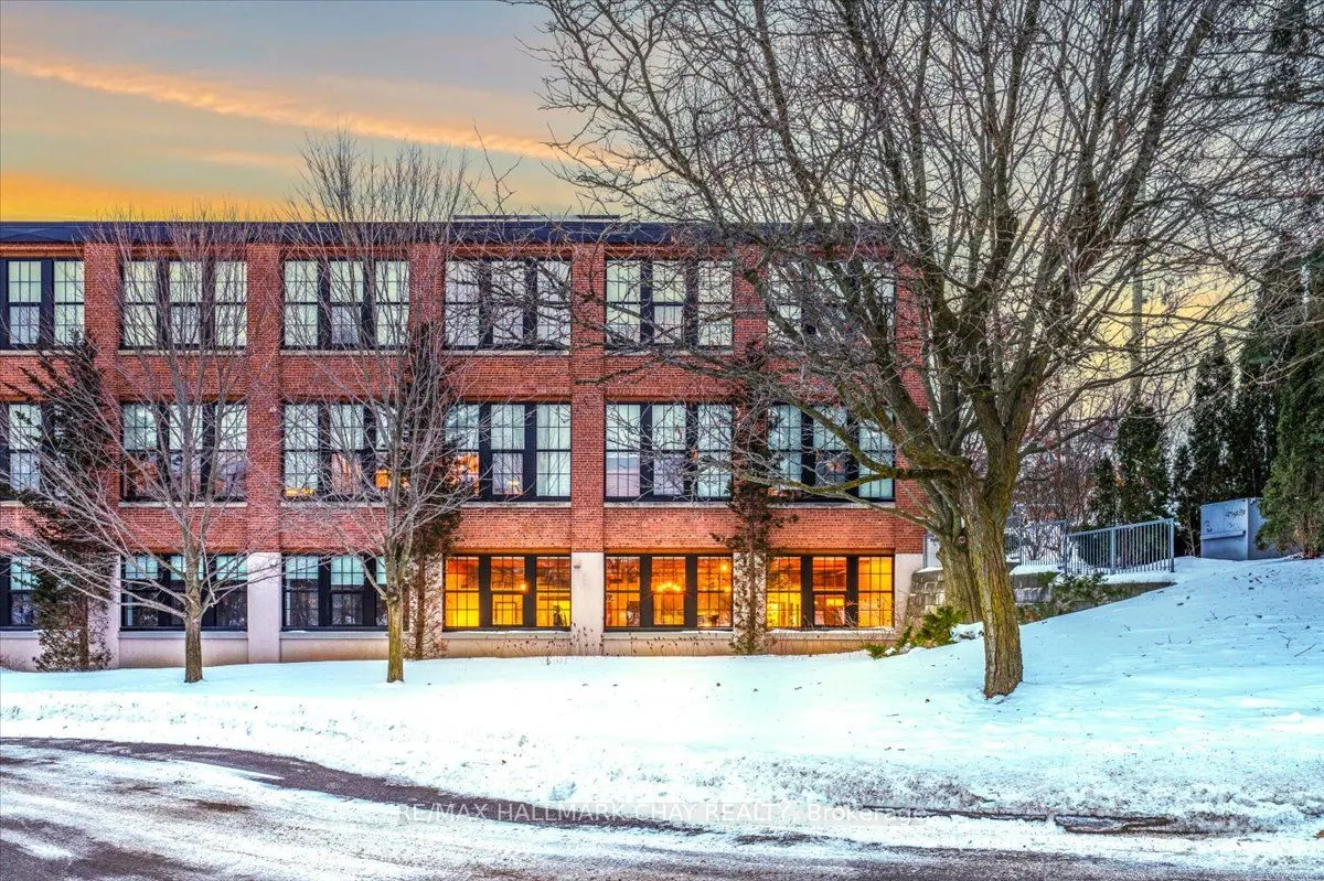 543 Timothy Street #106