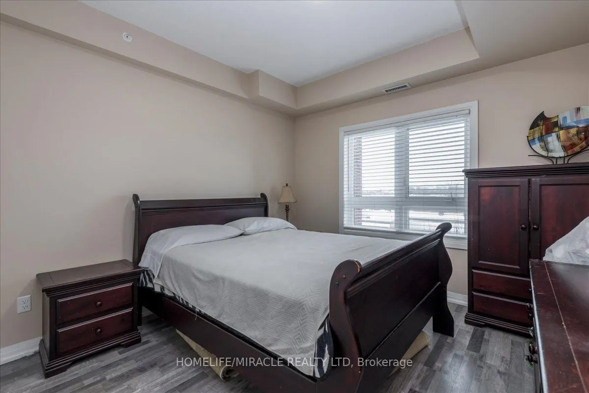 161 Wellington Street E #304