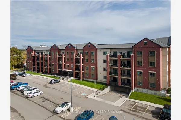 161 Wellington Street E #304