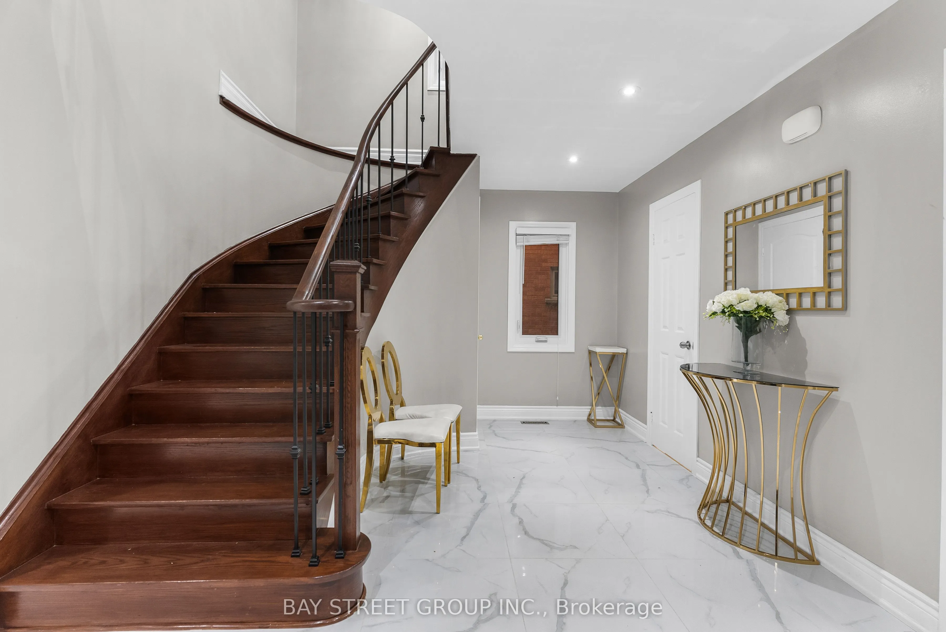 34 Lamp Crescent