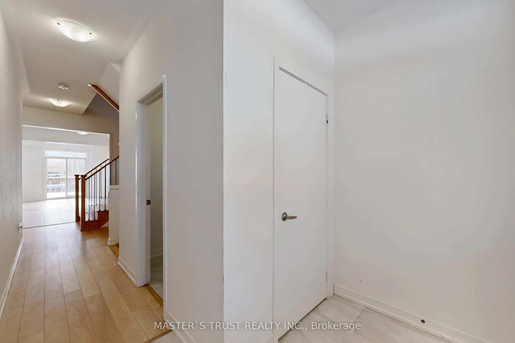 208 Harding Park Street