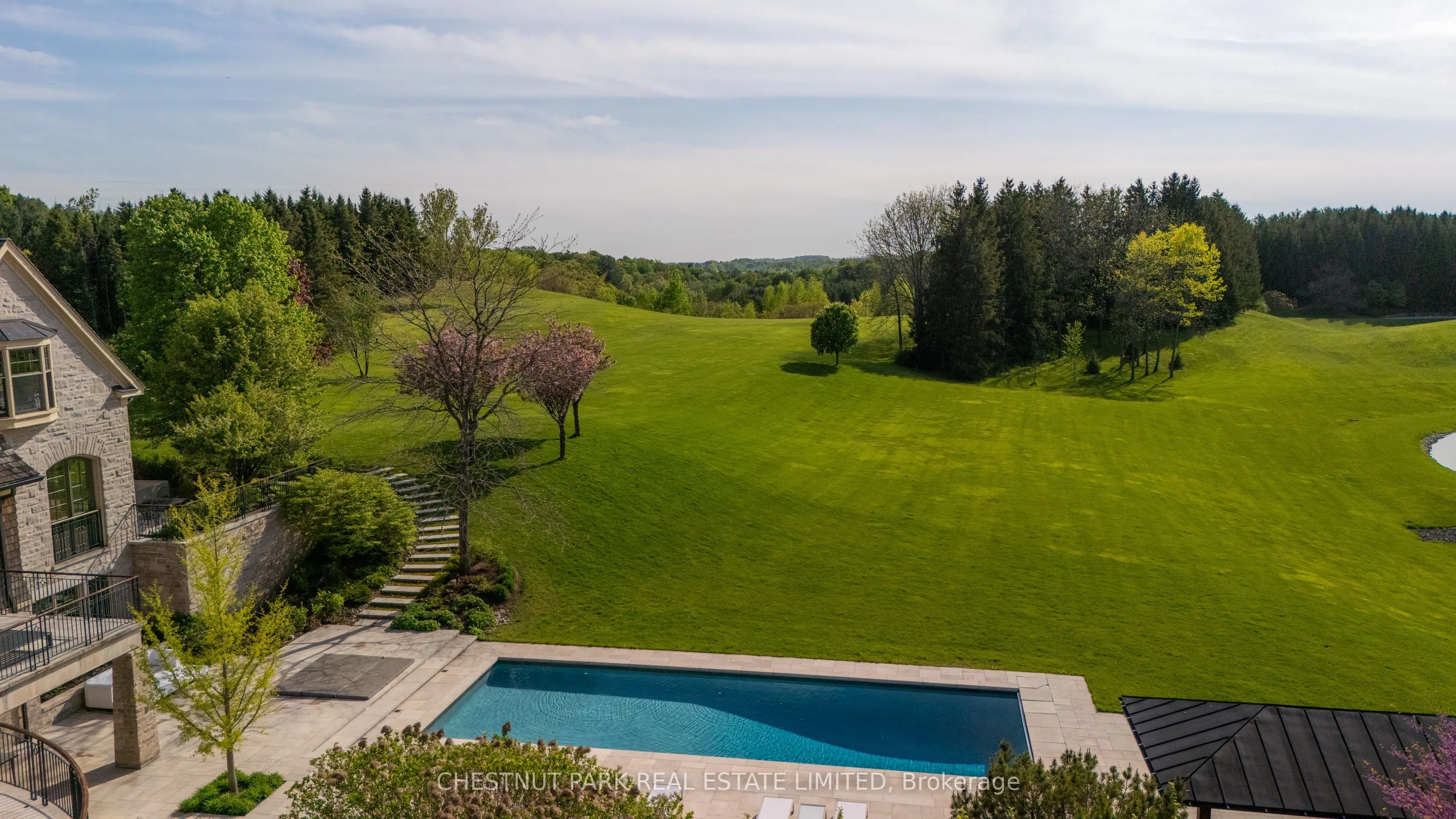 13570 7th Concession Road
