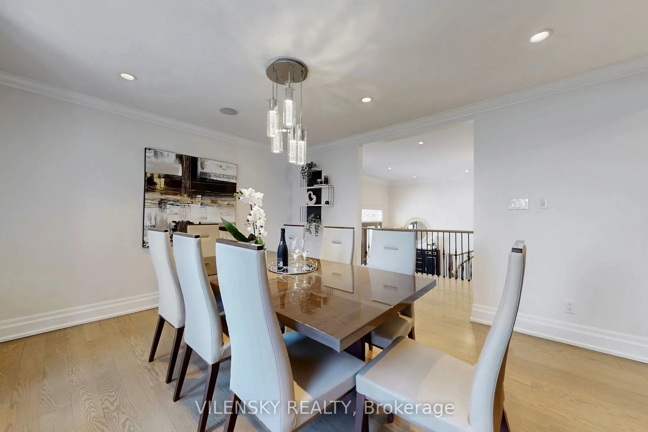 32 Whitfield Court