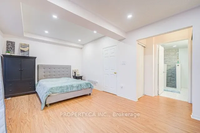 15 Cornell Meadows Avenue #A206