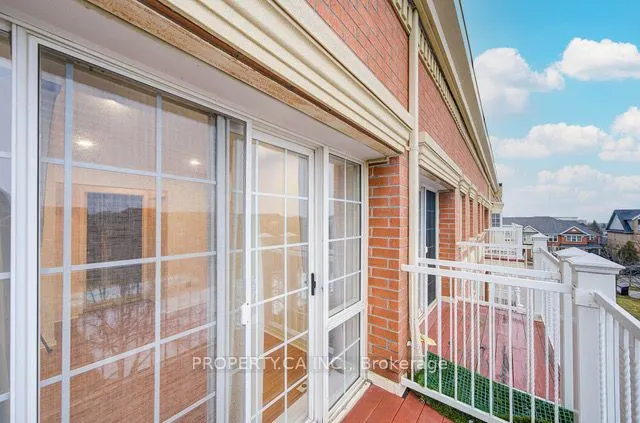 15 Cornell Meadows Avenue #A206