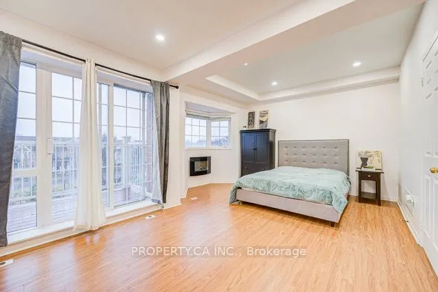 15 Cornell Meadows Avenue #A206