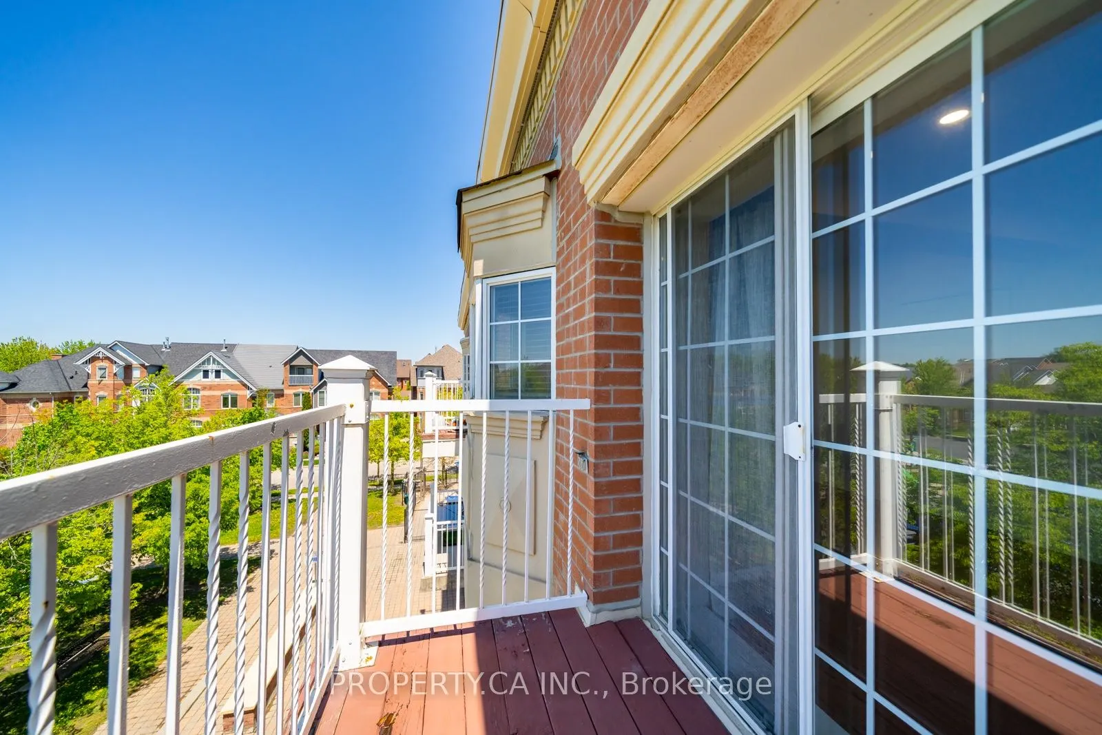 15 Cornell Meadows Avenue #A206