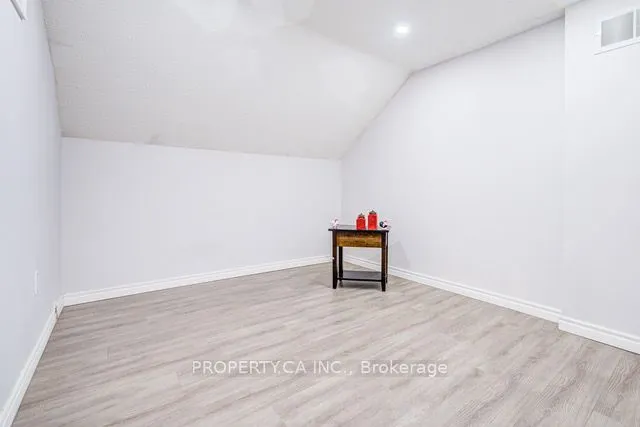 15 Cornell Meadows Avenue #A206