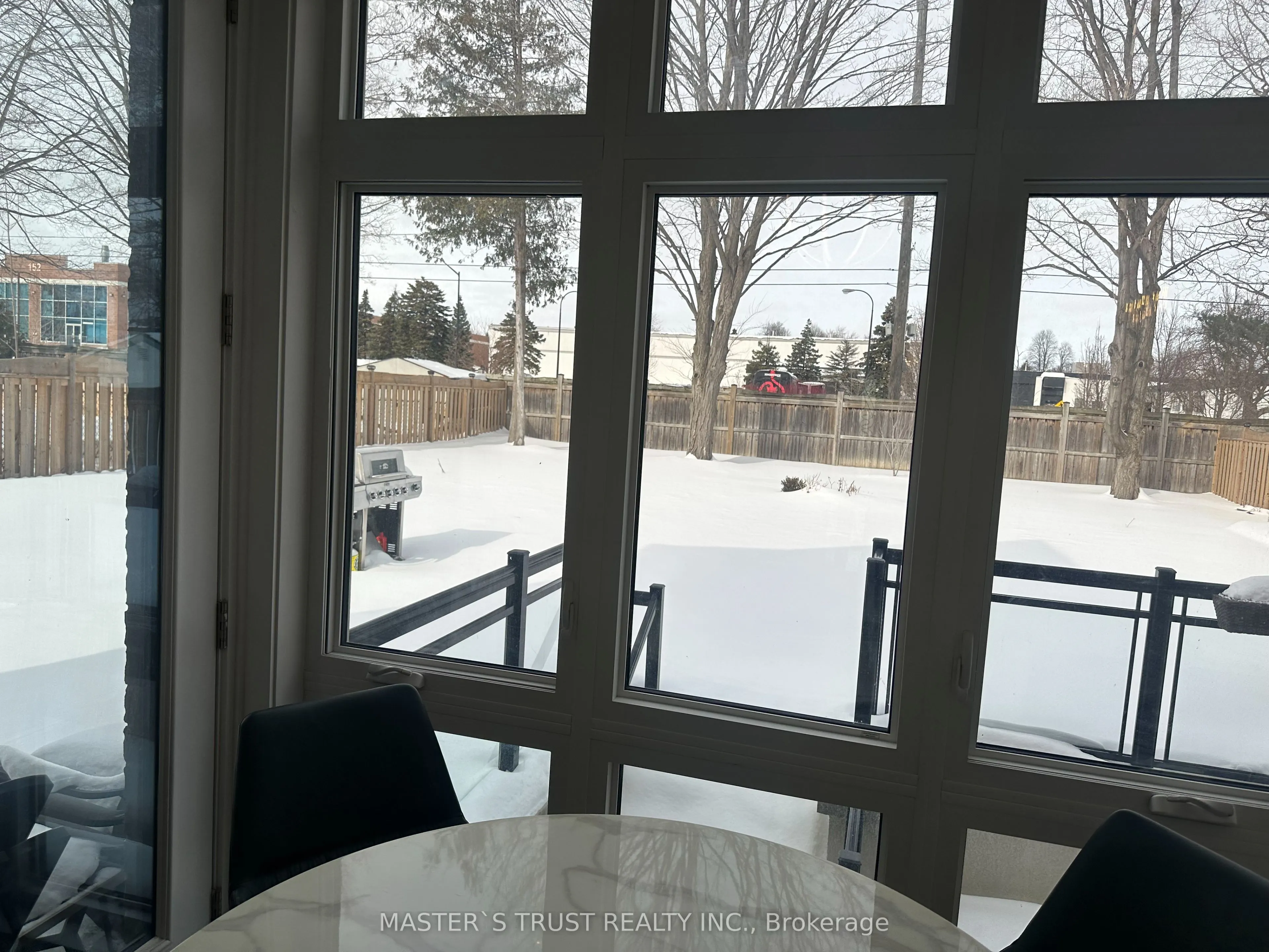 140 Sherwood Forest Drive