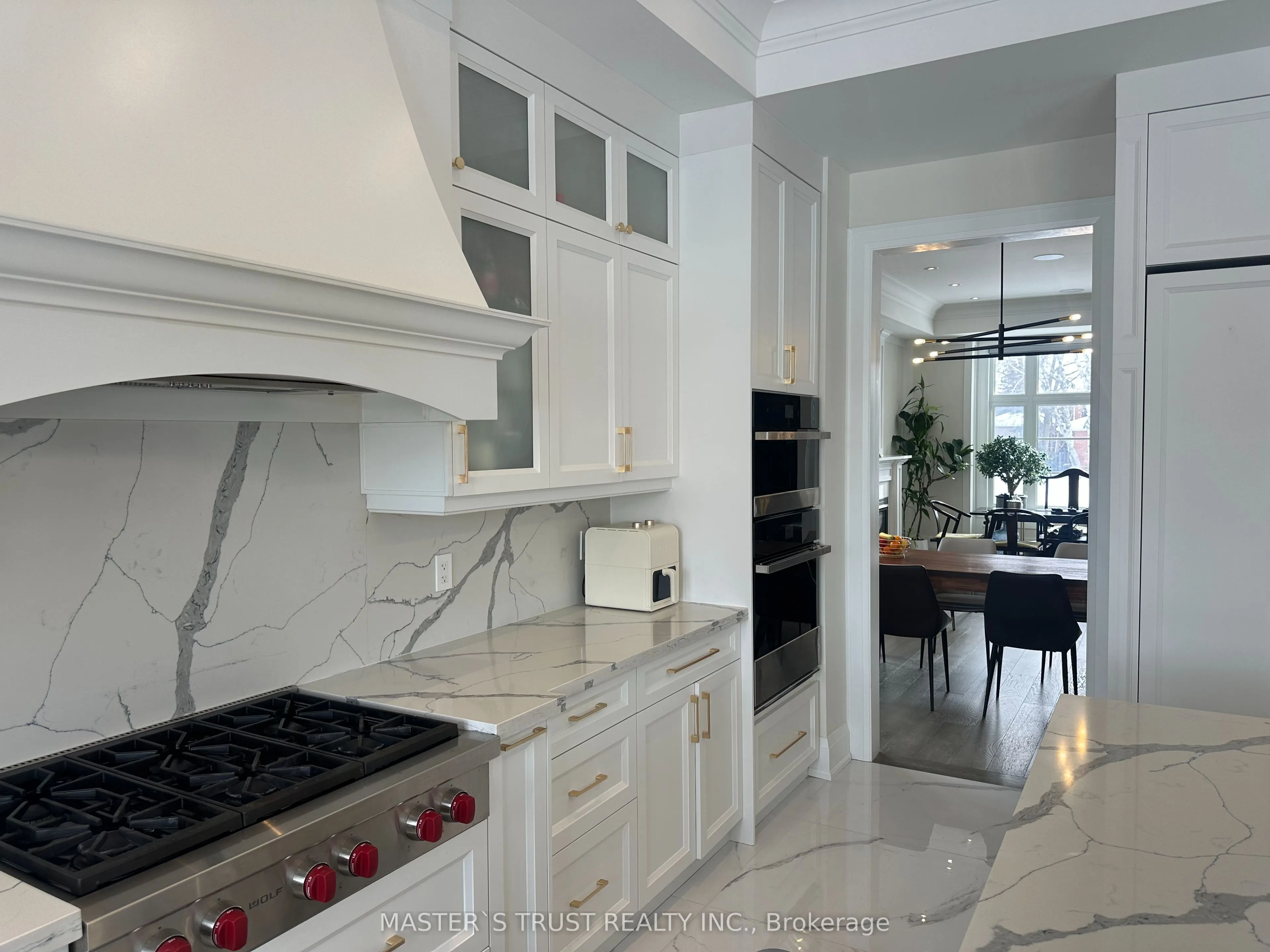 140 Sherwood Forest Drive