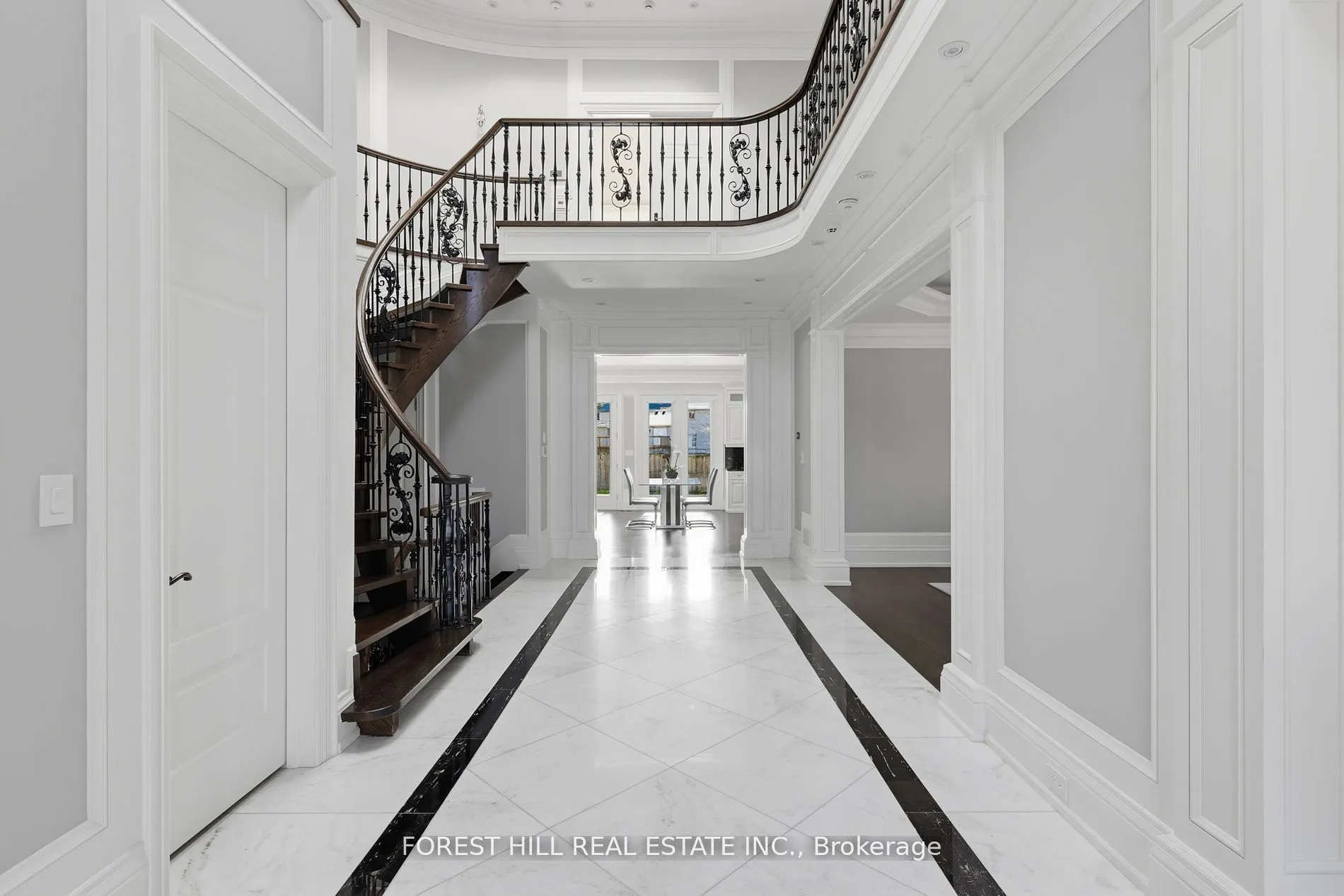 39 Patricia Drive E